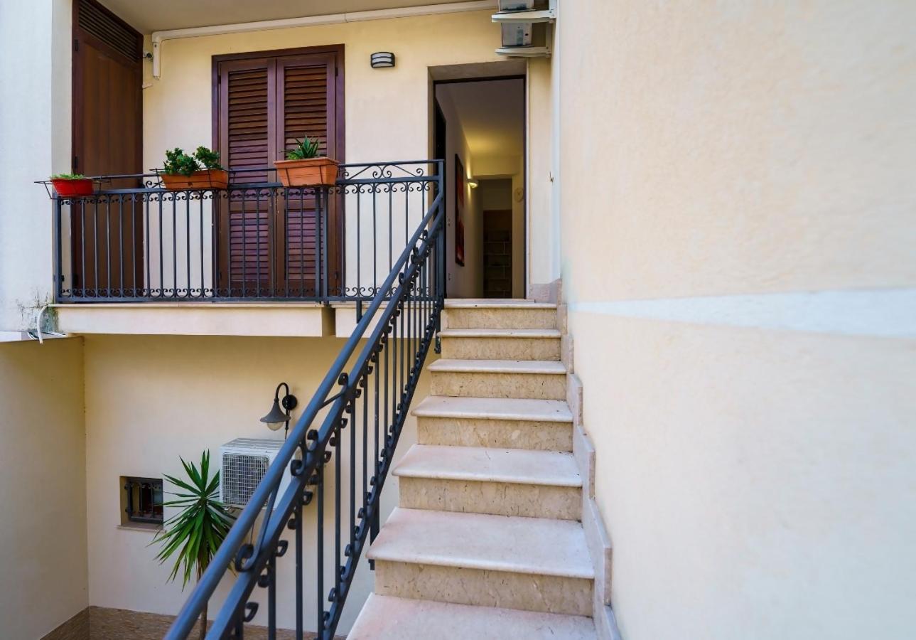 Guest Friends Apartamento Trapani Exterior foto